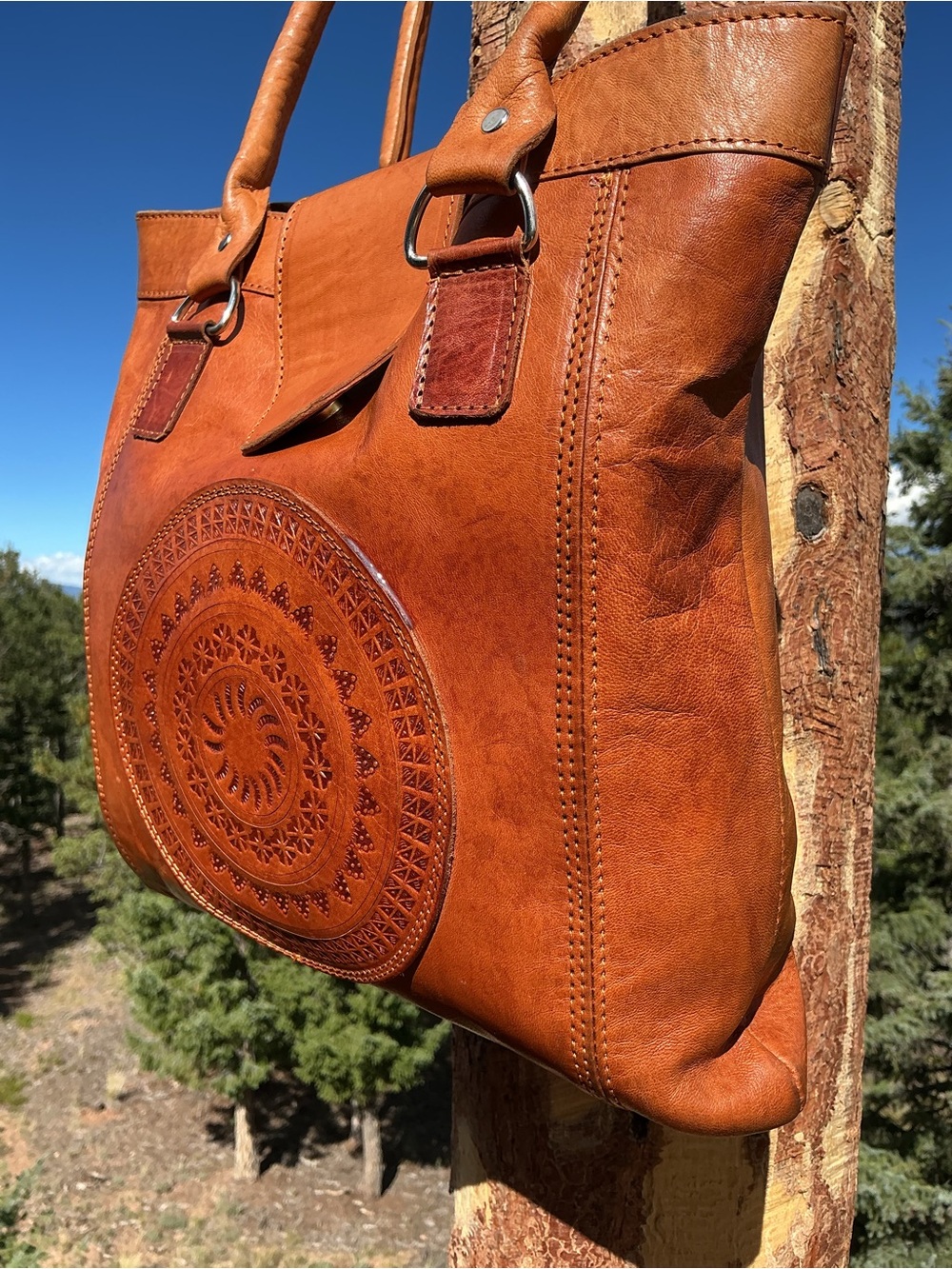 Vintage Cognac Leather Embossed Boho Tote Bag EUC - Picture 14 of 16
